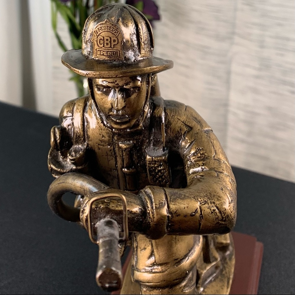Fire Fighter statue.🪷 - Picture 10 of 13